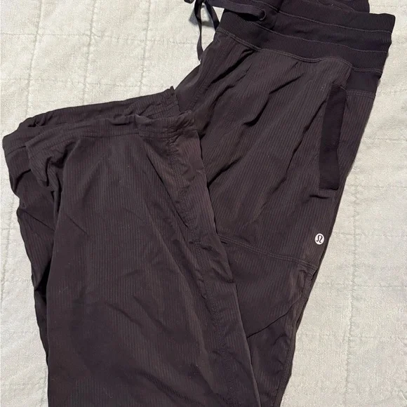 lululemon Dance Studio Mid-Rise Pant - Picture 3 of 3